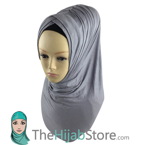Creative and Inventive Ideas to Organize Your Hijabs